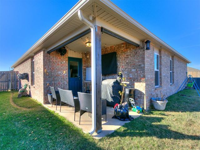 488 Fox Den Drive, Newcastle, OK 73065
