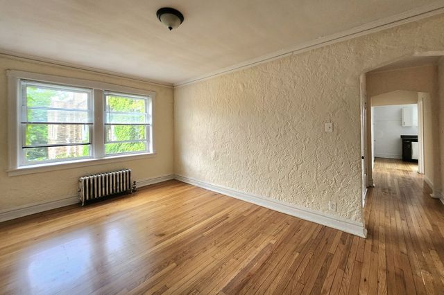 2244 N Monticello Avenue 3W, Chicago, IL 60647