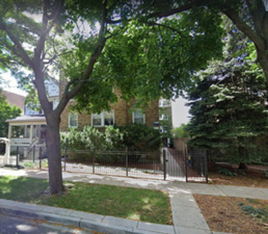 2244 N Monticello Avenue 3W, Chicago, IL 60647