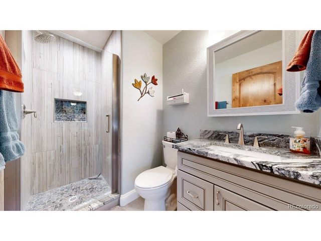 7648 Hawks Nest Trl, Littleton, CO 80125