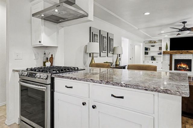 1316 Mockingbird Lane, Edmond, OK 73034