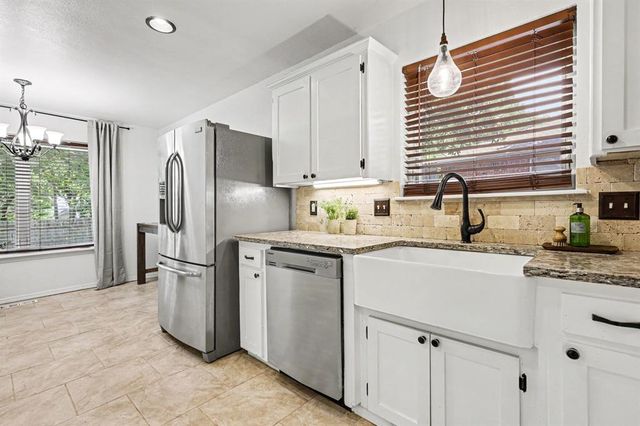 1316 Mockingbird Lane, Edmond, OK 73034