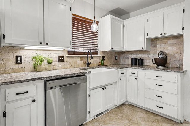 1316 Mockingbird Lane, Edmond, OK 73034