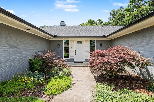 1316 Mockingbird Lane, Edmond, OK 73034