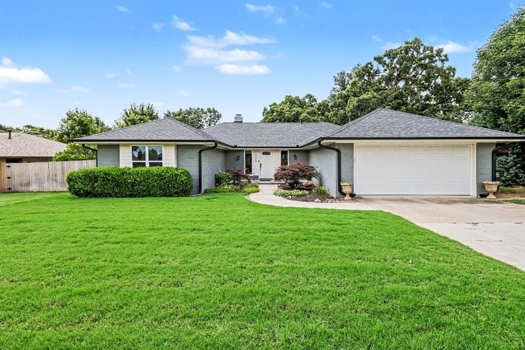 1316 Mockingbird Lane, Edmond, OK 73034