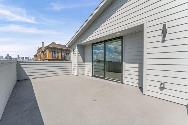 6114 Gehring Street, Houston, TX 77021