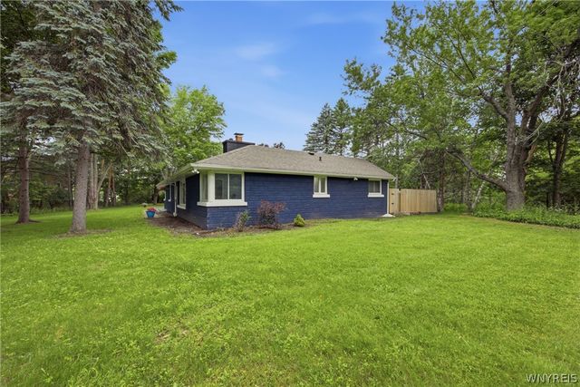 4735 Shimerville Road, Clarence, NY 14031