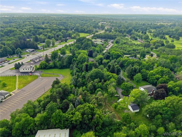 4735 Shimerville Road, Clarence, NY 14031