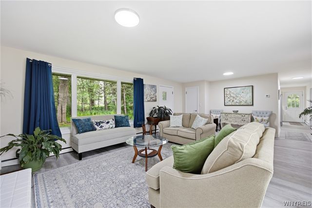 4735 Shimerville Road, Clarence, NY 14031