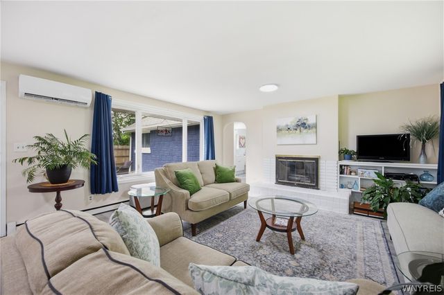 4735 Shimerville Road, Clarence, NY 14031