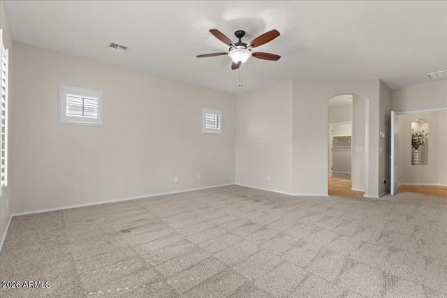 2953 E TONTO Drive, Gilbert, AZ 85298