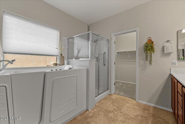 2953 E TONTO Drive, Gilbert, AZ 85298