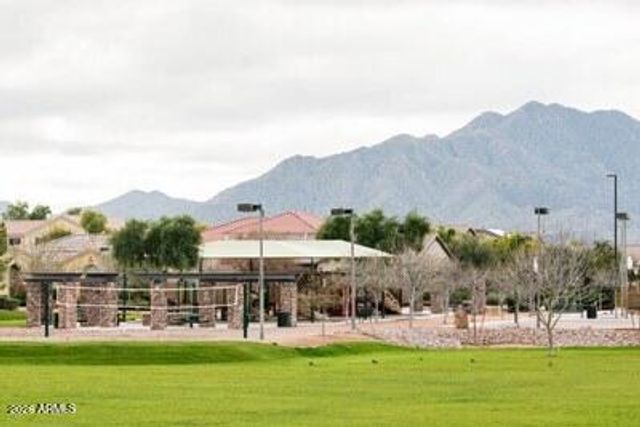 2953 E TONTO Drive, Gilbert, AZ 85298