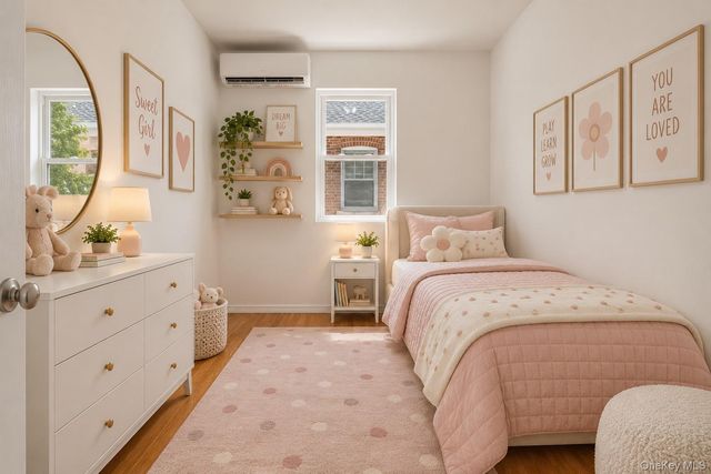 4084 Seton Avenue, Bronx, NY 10466