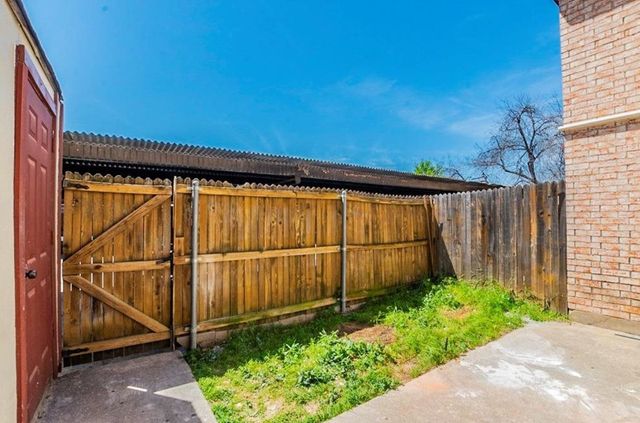 1821 E Grauwyler Road 188, Irving, TX 75061