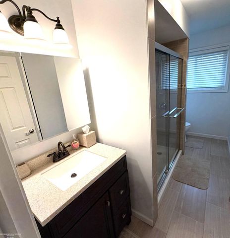 28357 New Castle Road, Farmington, MI 48331