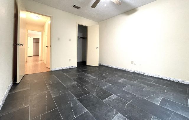6203 Gladewell Drive, Houston, TX 77072