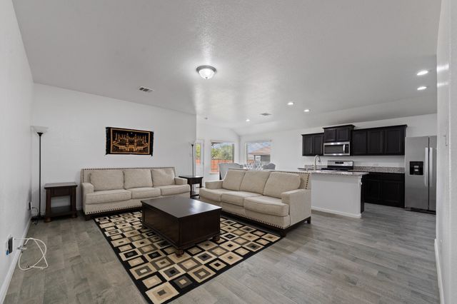 4600 Fringetree Way, Fort Worth, TX 76036