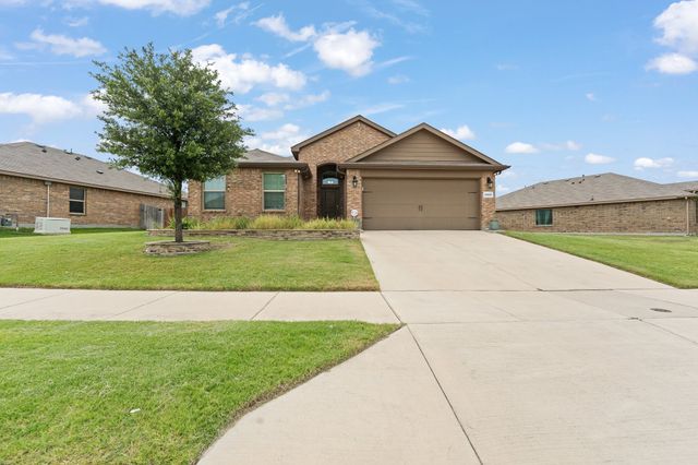 4600 Fringetree Way, Fort Worth, TX 76036