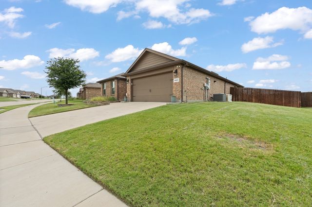 4600 Fringetree Way, Fort Worth, TX 76036