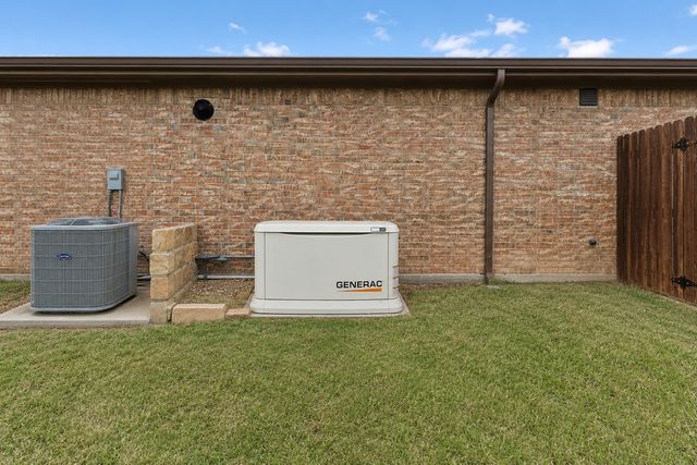 4600 Fringetree Way, Fort Worth, TX 76036