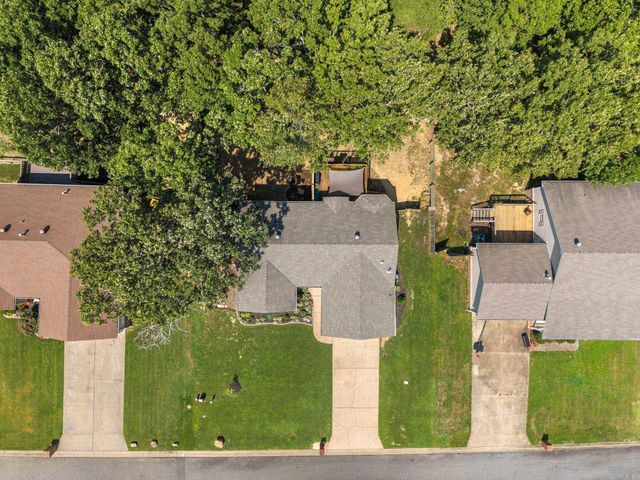26 Twin Lakes Drive, Cabot, AR 72023