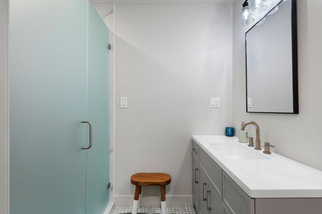 1507 Los Molinos Way, Sacramento, CA 95864