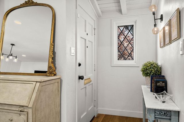 1507 Los Molinos Way, Sacramento, CA 95864