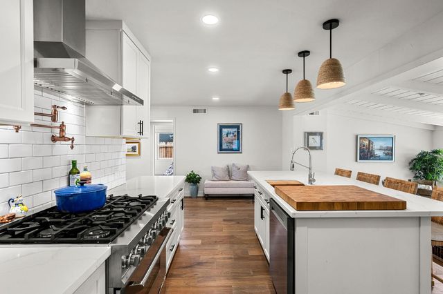 1507 Los Molinos Way, Sacramento, CA 95864