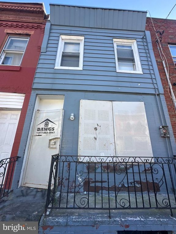 2432 W OAKDALE ST, Philadelphia, PA 19132