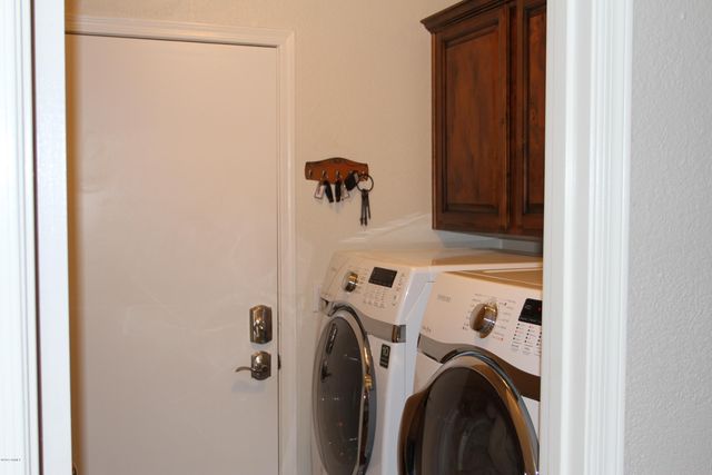 26422 N 43RD Place, Phoenix, AZ 85050