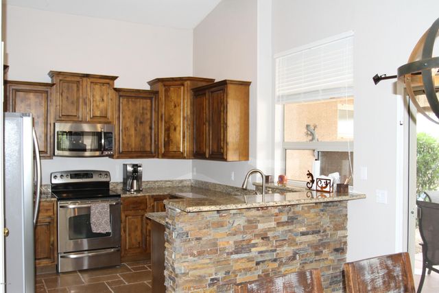 26422 N 43RD Place, Phoenix, AZ 85050