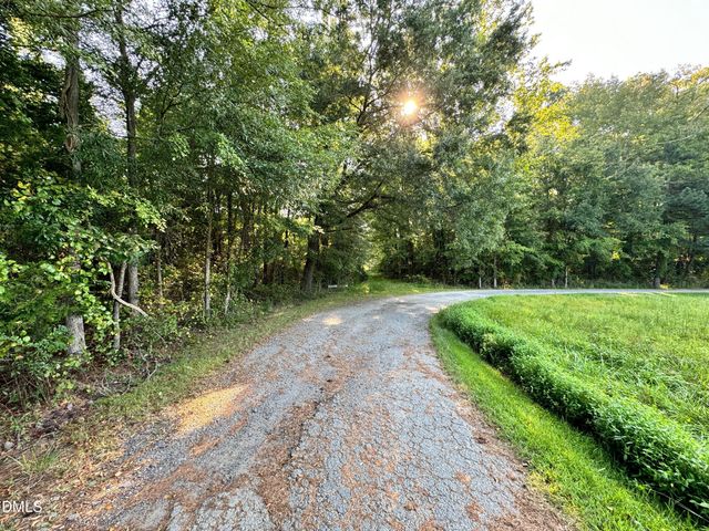 5606 Oakley Hill, Oxford, NC 27565