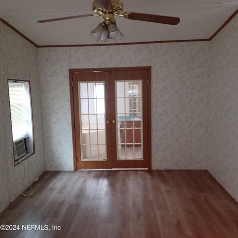 463 LOGAN Avenue B, Orange Park, FL 32065