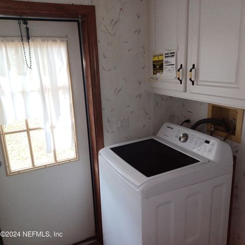 463 LOGAN Avenue B, Orange Park, FL 32065