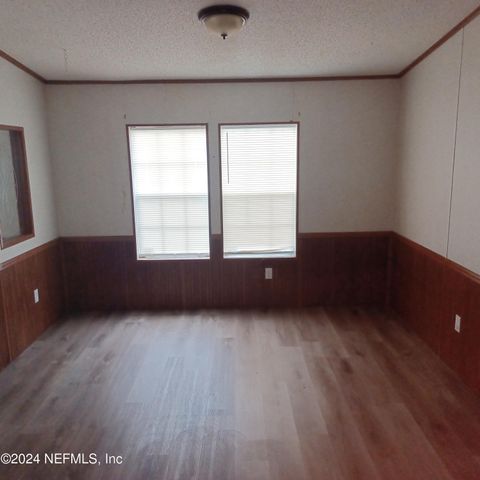 463 LOGAN Avenue B, Orange Park, FL 32065