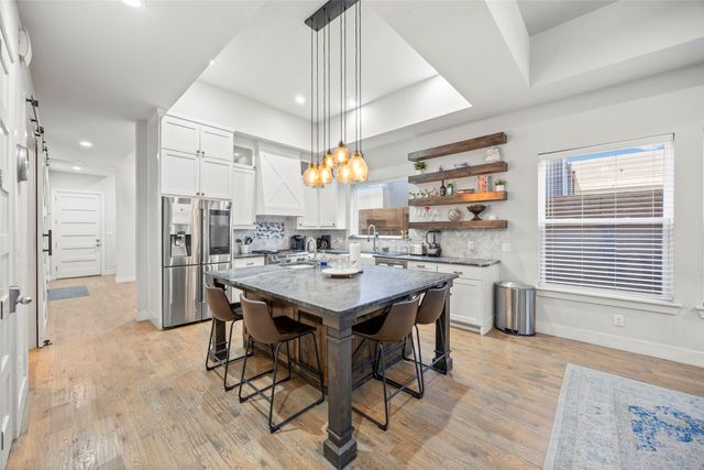 2009 N Prairie Avenue 2009, Dallas, TX 75204