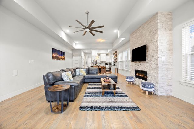 2009 N Prairie Avenue 2009, Dallas, TX 75204