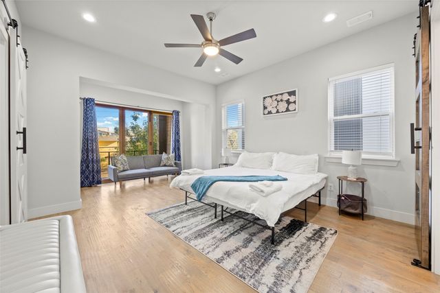 2009 N Prairie Avenue 2009, Dallas, TX 75204