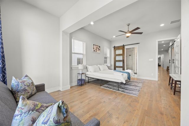 2009 N Prairie Avenue 2009, Dallas, TX 75204