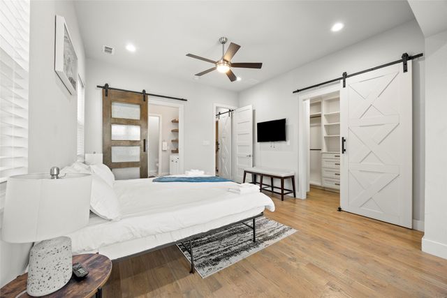 2009 N Prairie Avenue 2009, Dallas, TX 75204