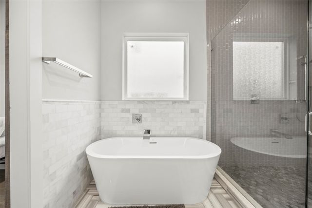 2009 N Prairie Avenue 2009, Dallas, TX 75204