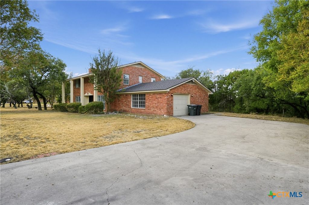 Image 1 of property listing at 606 Ash Street, Copperas Cove, TX 76522