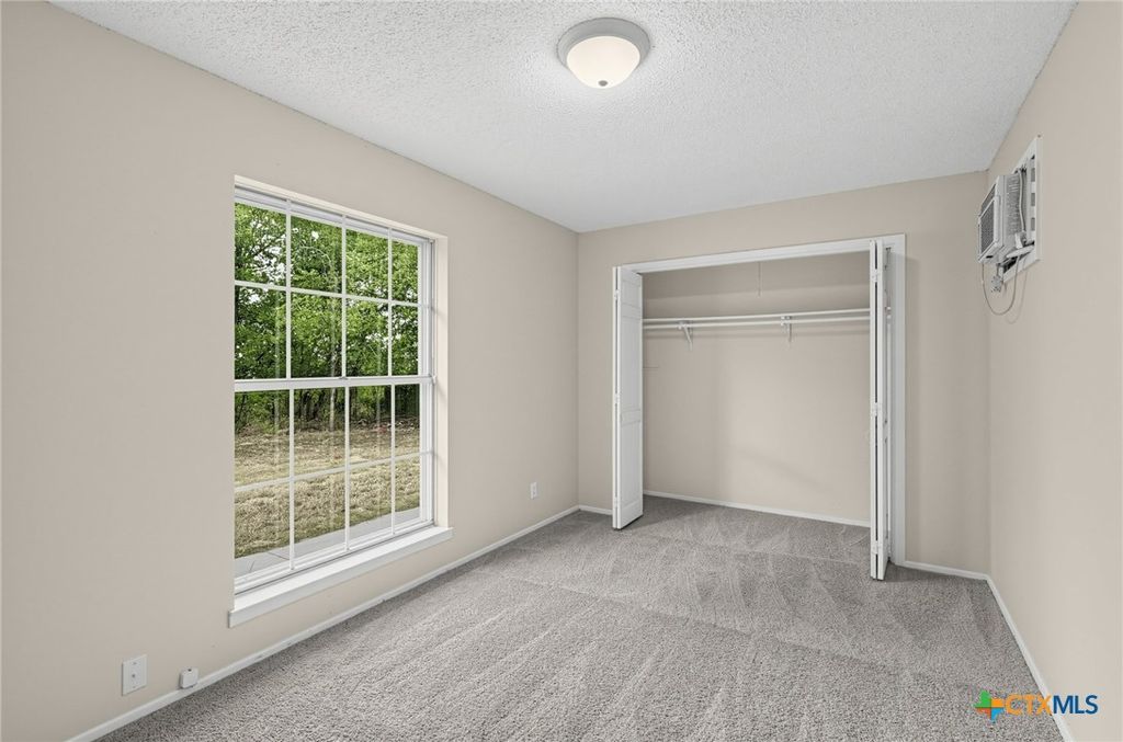 Image 10 of property listing at 606 Ash Street, Copperas Cove, TX 76522