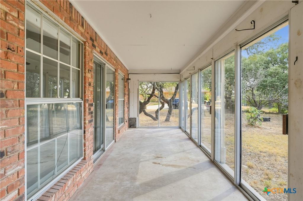 Image 15 of property listing at 606 Ash Street, Copperas Cove, TX 76522