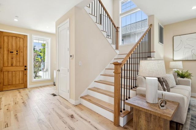 121 S Fremont Street, San Mateo, CA 94401