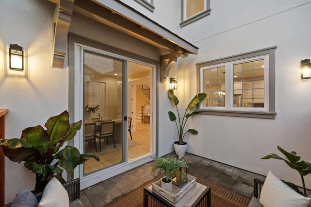 121 S Fremont Street, San Mateo, CA 94401