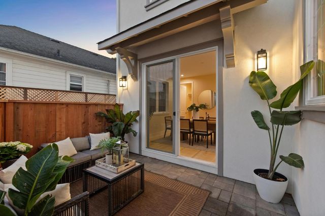 121 S Fremont Street, San Mateo, CA 94401