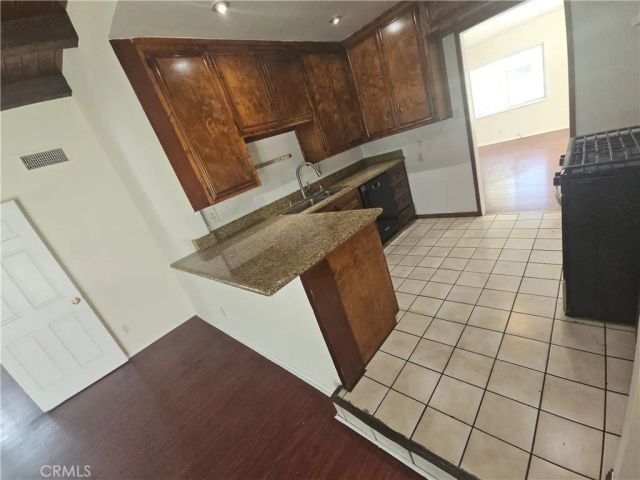 17501 Bullock, Encino, CA 91316