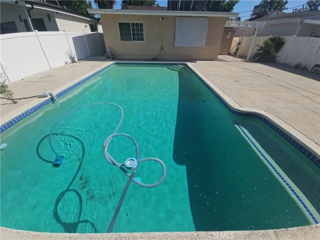 17501 Bullock, Encino, CA 91316